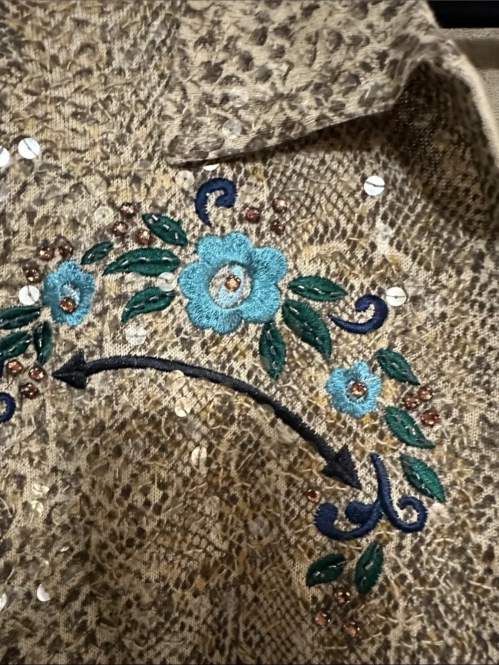 Double D Ranch Tan Snakeskin Western Shirt with Teal Floral Embroidery L - Picture 3 of 10